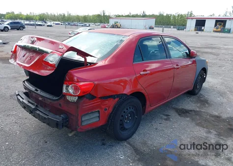 2013 Toyota Corolla Le z USA, uszkodzony, nr VIN 5YFBU4EE2DP084309